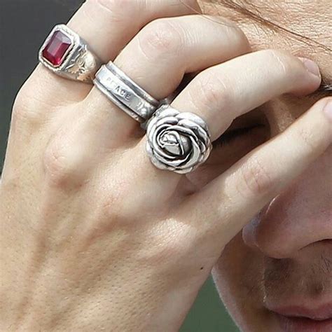 peace ring harry styles.